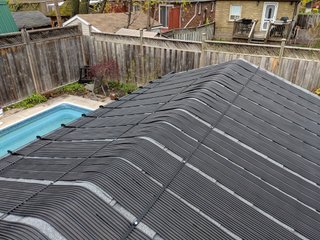 Solar pool heater fit to the roof